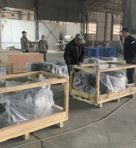 National Enterprise commande 11 unités de contrepoids de camion à flèche de 20 m à Shengjian Prosperity