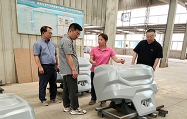Pourquoi un fabricant sud-coréen a-t-il effectué une inspection sur site de la chaîne de production de pièces moulées à contrepoids de Zunhua Shengjian Prosperity ? Un nouveau chapitre de la collaboration industrielle transfrontalière commence. Pourquoi un fabricant sud-coréen a-t-il effectué une inspection sur site de la chaîne de production de pièces moulées à contrepoids de Zunhua Shengjian Prosperity ? Un nouveau chapitre de la collaboration industrielle transfrontalière commence.
